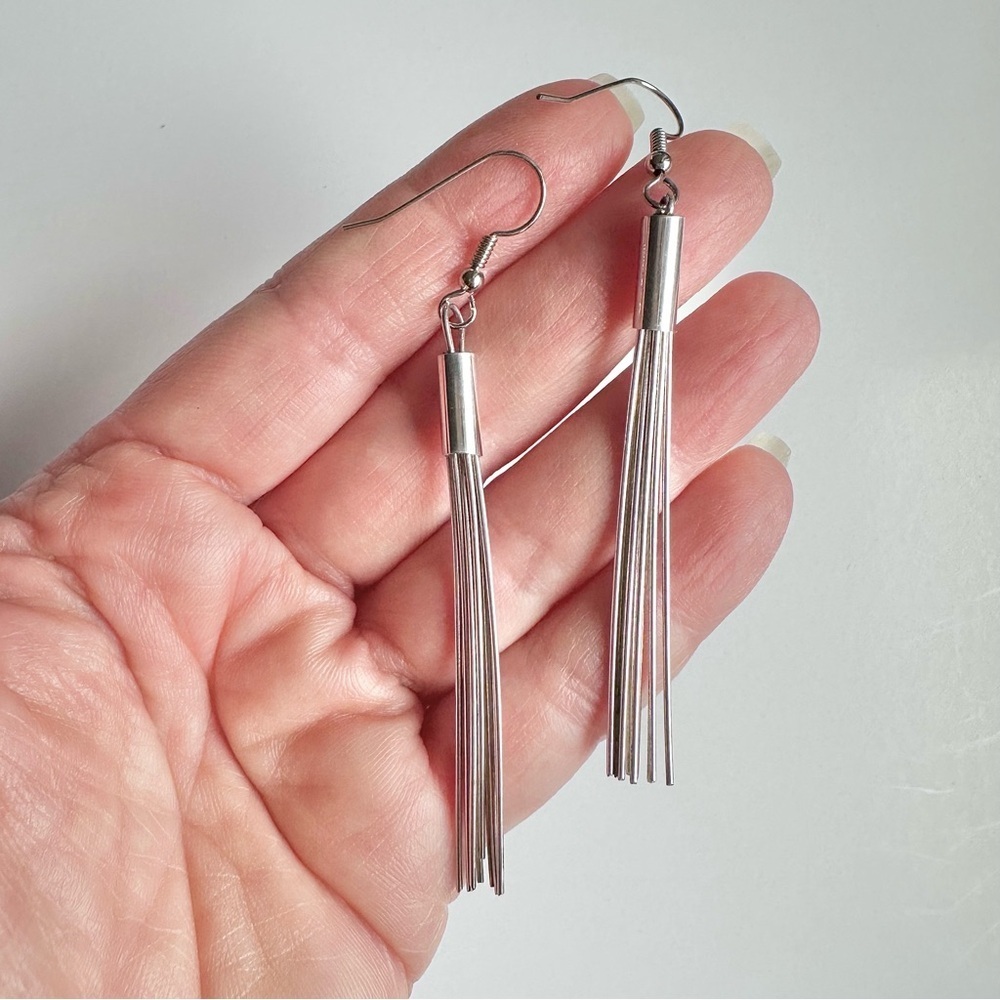 Vintage 90's Silver Tone Metal Wire Tassel Dangle Earrings
